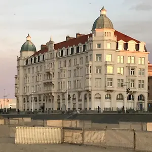 Appartement Residentie Palace Zeebrugge, Bruges